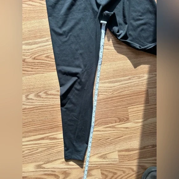 NIKE Dri-Fit Yoga High-Waisted 7/8  Leggings Size M Black - Picture 8 of 8